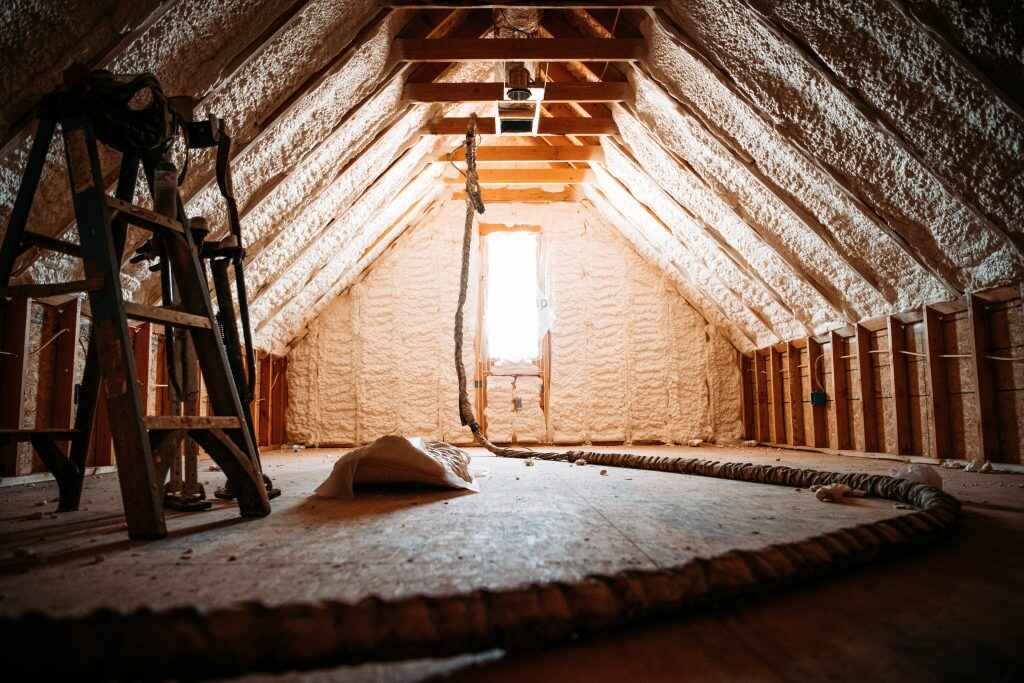 Spray foam attic insulation for humidity