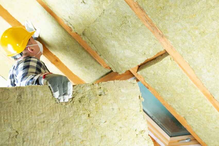 Mineral wool insulation for attic