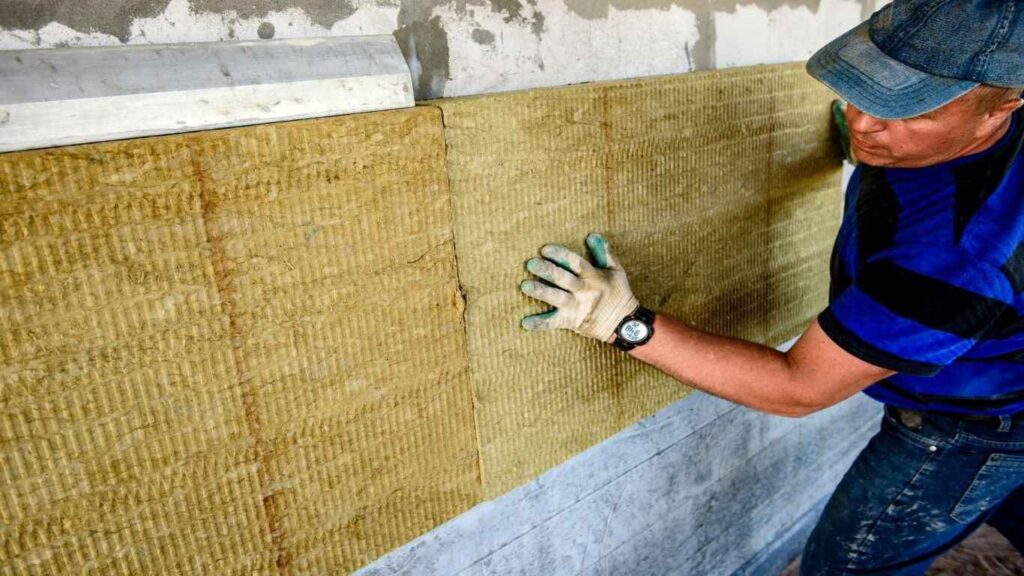 Which Types of Insulation Are Mold Resistant